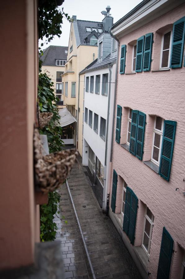 Altstadt Apartment Alisa Düsseldorf Dış mekan fotoğraf