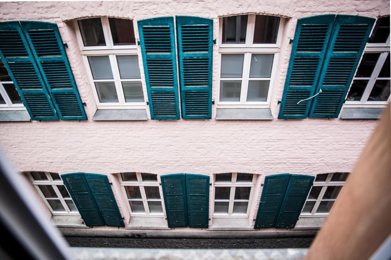 Altstadt Apartment Alisa Düsseldorf Dış mekan fotoğraf